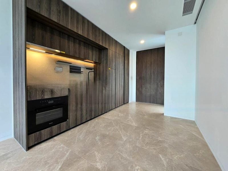 THE REEF AT KING'S DOCK 7