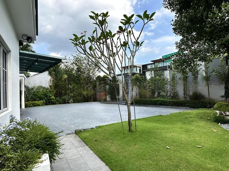 OEI TIONG HAM PARK 1