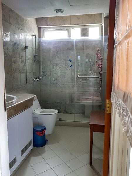 QUEEN ASTRID PARK 12