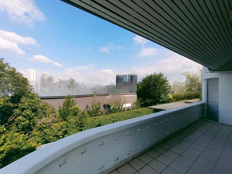 CALDECOTT HILL ESTATE 7