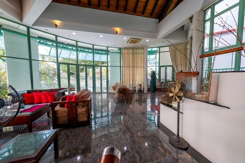 CALDECOTT HILL ESTATE 3