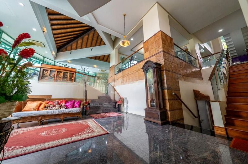 CALDECOTT HILL ESTATE 2