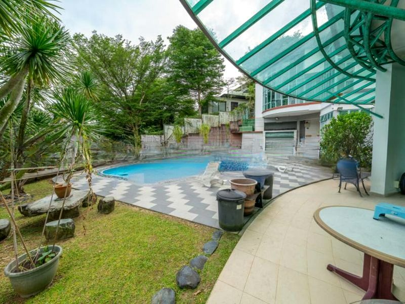 CALDECOTT HILL ESTATE 3