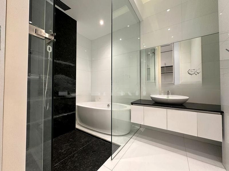 OXLEY RESIDENCE 9