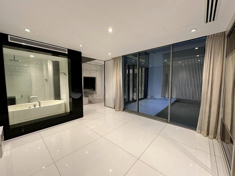 OXLEY RESIDENCE 13