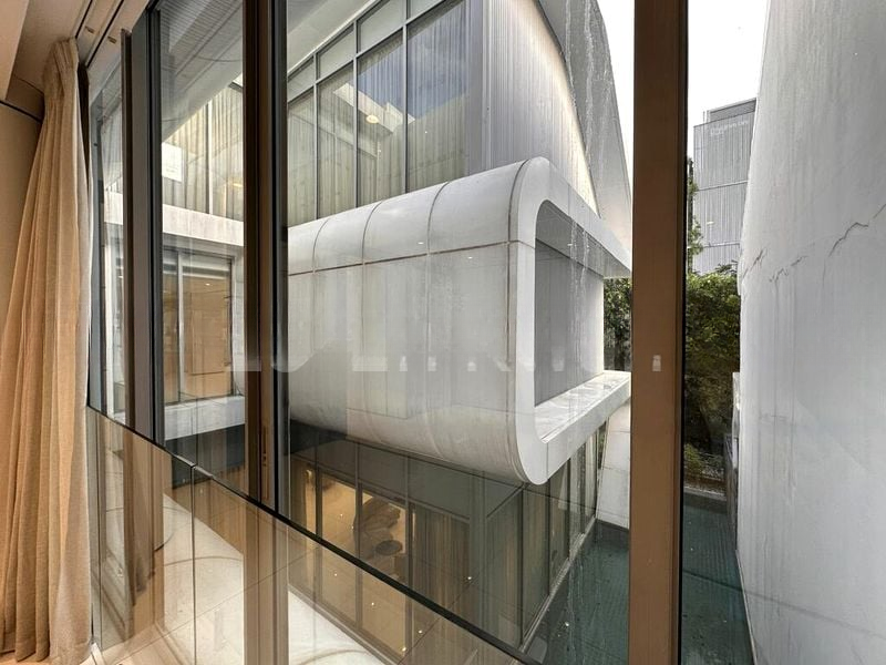 OXLEY RESIDENCE 11