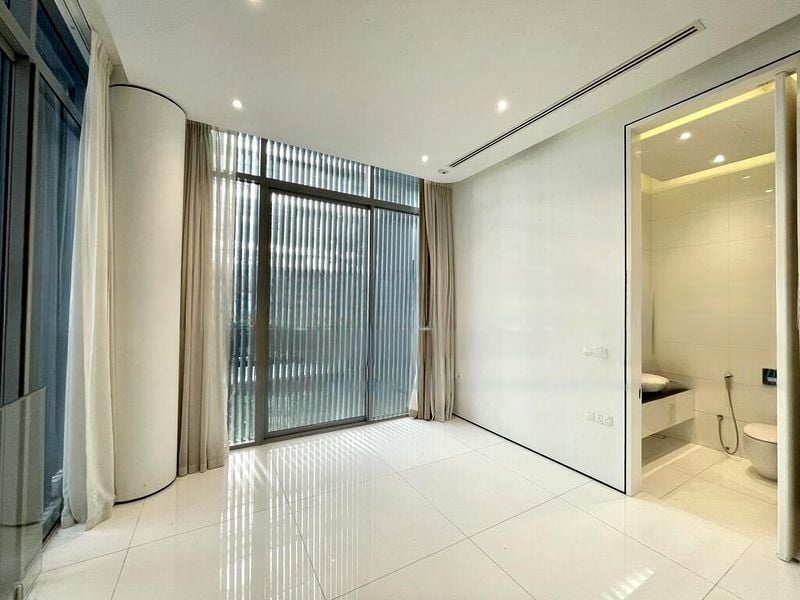 OXLEY RESIDENCE 12