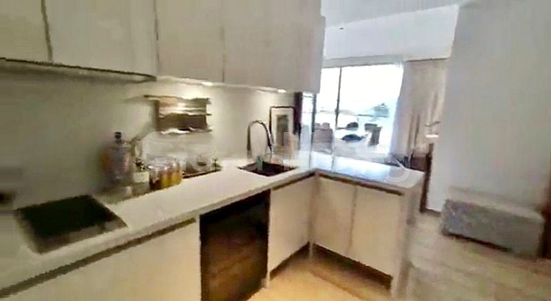 EDEN RESIDENCES CAPITOL 10