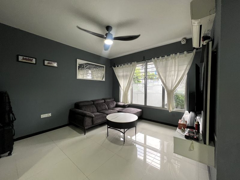 SEMBAWANG CRES 11