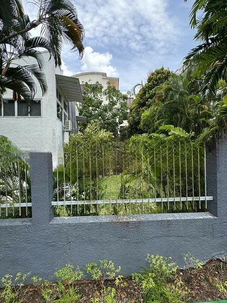 LUCKY PARK 9
