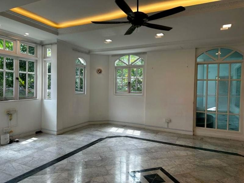 FERNHILL COURT 6