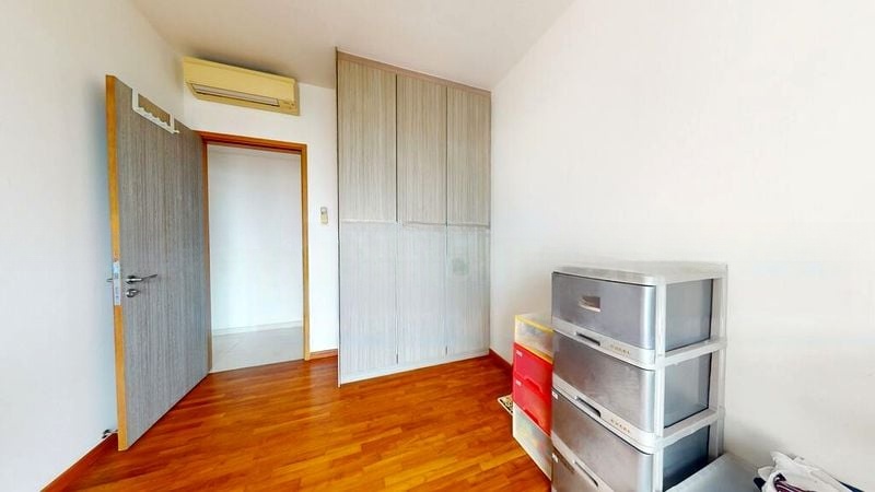 THE METROPOLITAN CONDOMINIUM 7