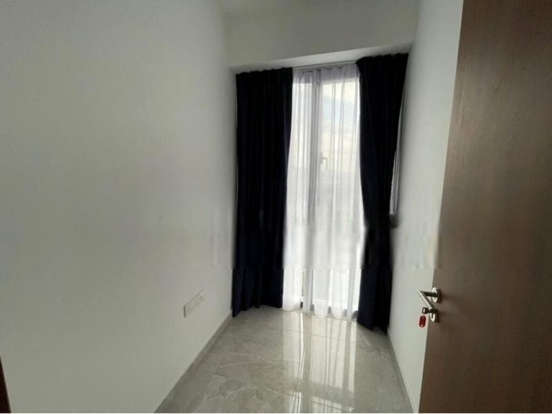 STIRLING RESIDENCES 4