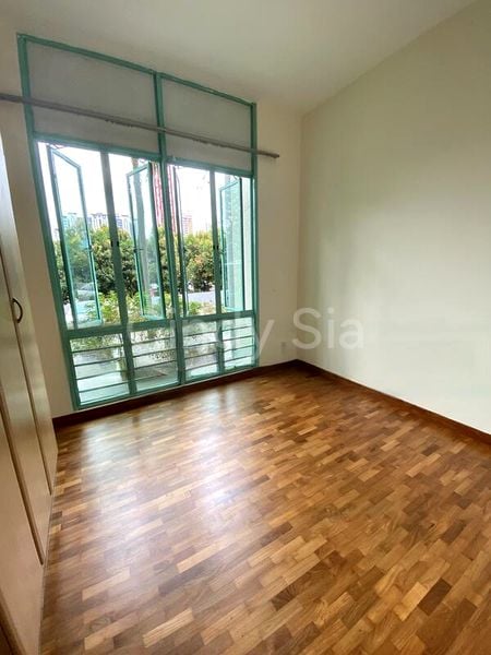 HAZEL PARK CONDOMINIUM 7