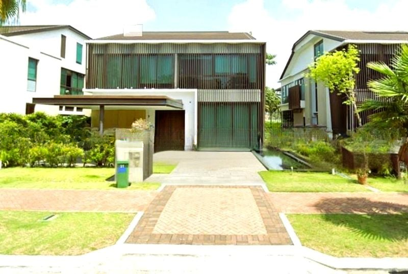 THE REEF AT KING'S DOCK 12