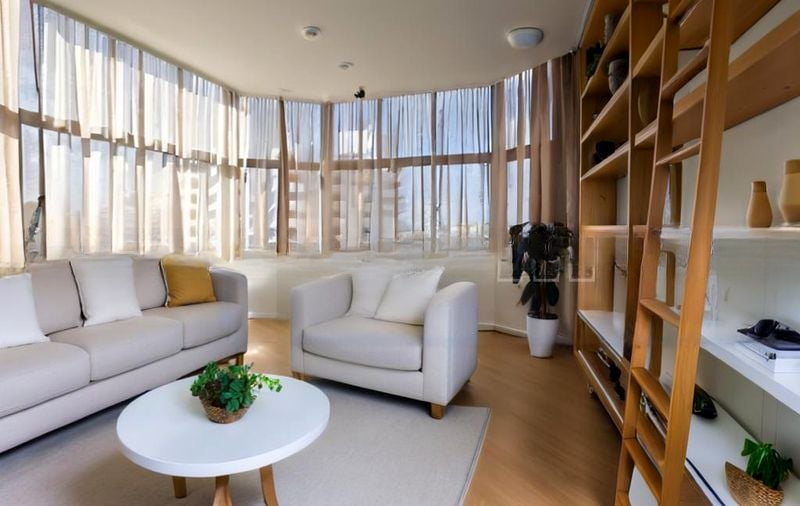 BEVERLY HILL 8
