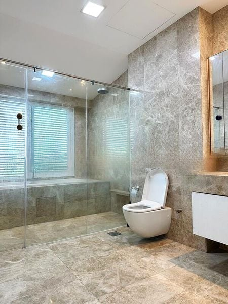 THE REEF AT KING'S DOCK 5