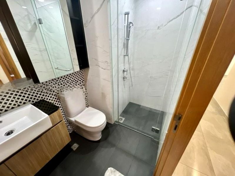 THE VERANDAH RESIDENCES 11