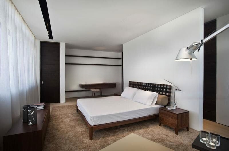 BEVERLY HILL 8