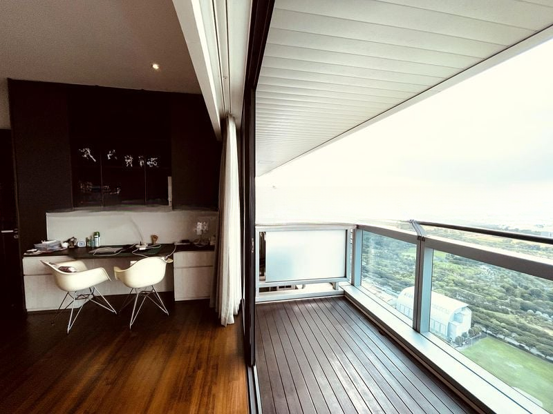 MARINA BAY RESIDENCES 5