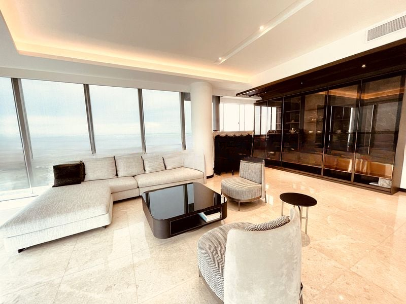 MARINA BAY RESIDENCES 13