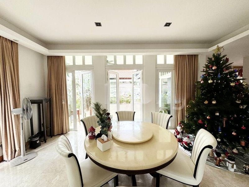THE TOP RESIDENCE 7