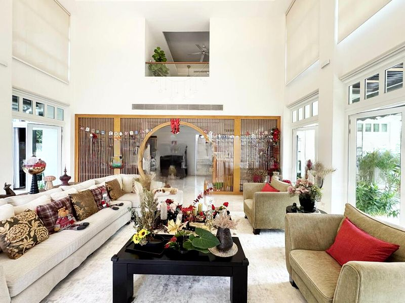 THE TOP RESIDENCE 5