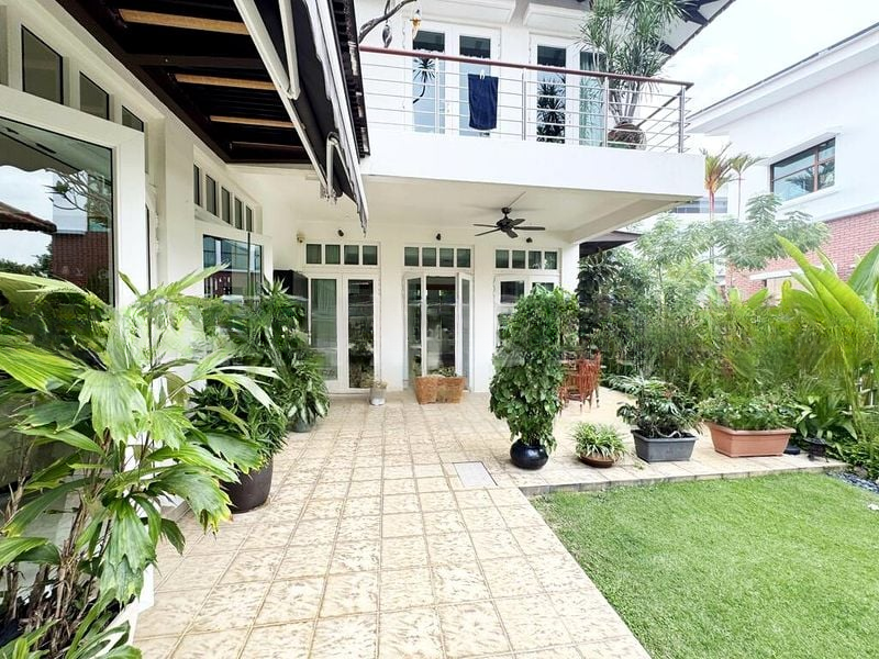 THE TOP RESIDENCE 2