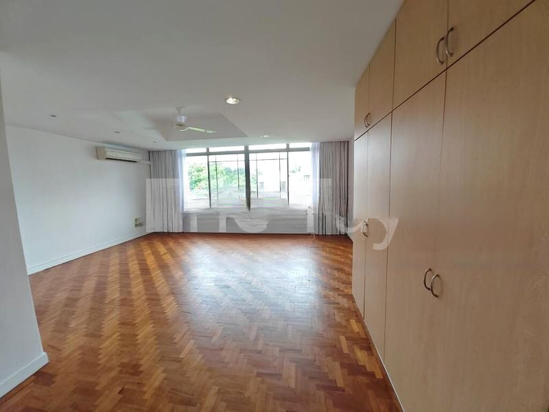 TANGLIN HILL CONDOMINIUM 12