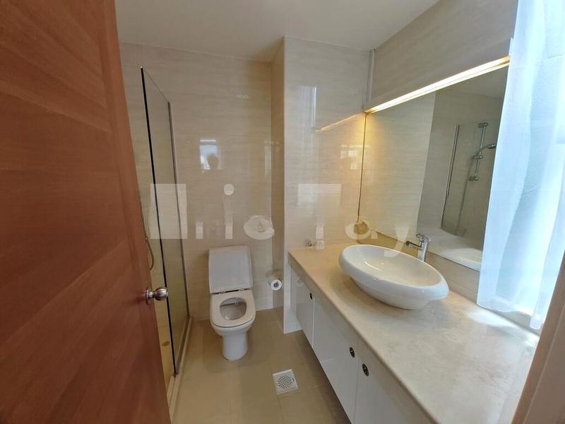 TANGLIN HILL CONDOMINIUM 13