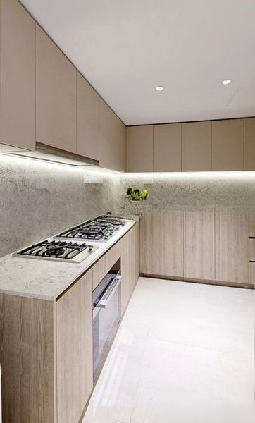 BLOOMSBURY RESIDENCES 10