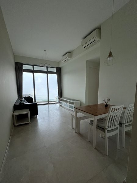 KINGSFORD . HILLVIEW PEAK 8