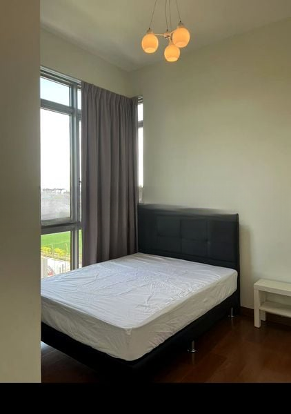 KINGSFORD . HILLVIEW PEAK 7