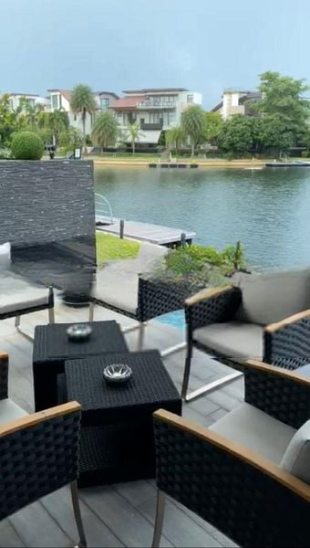 THE VILLAS @ SENTOSA COVE 1