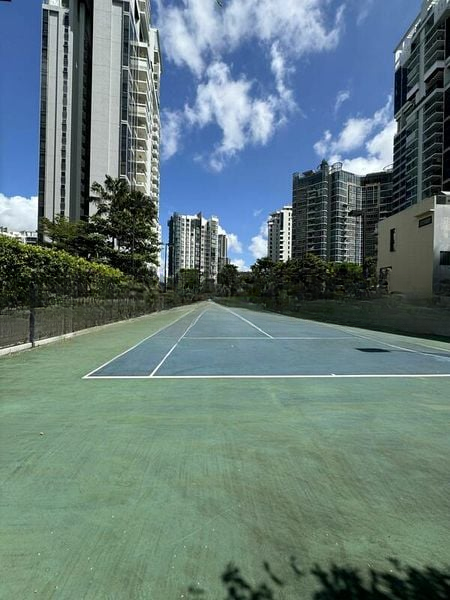 HONOLULU TOWER 13