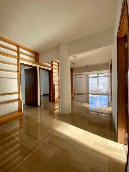 HONOLULU TOWER 7