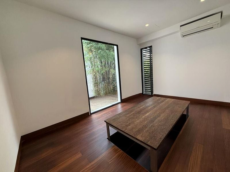 DAKOTA RESIDENCES 6
