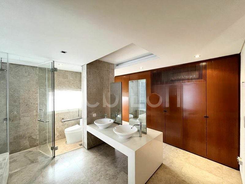 THE RESIDENCES AT BARKER 3