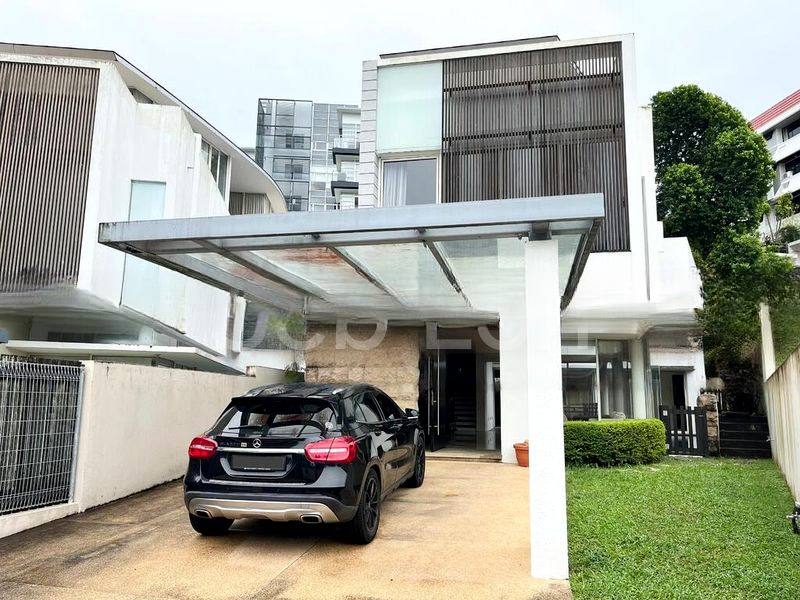 THE RESIDENCES AT BARKER 6