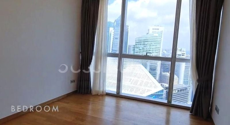 MARINA BAY RESIDENCES 5