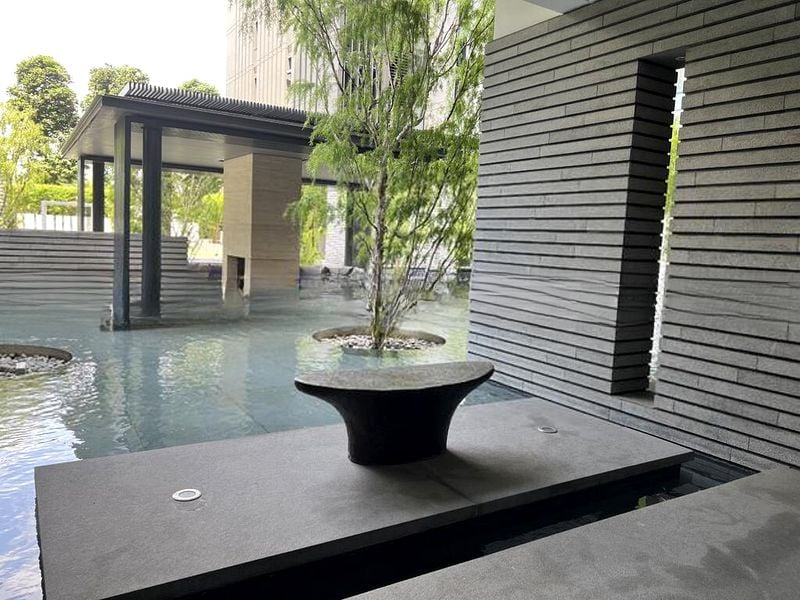 THE MARQ ON PATERSON HILL 6