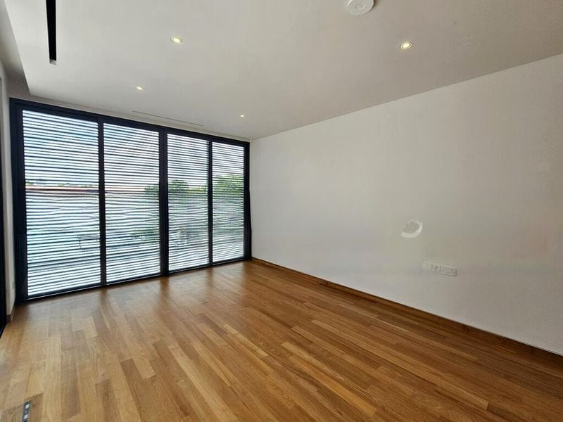 SELETAR HILLS ESTATE 5