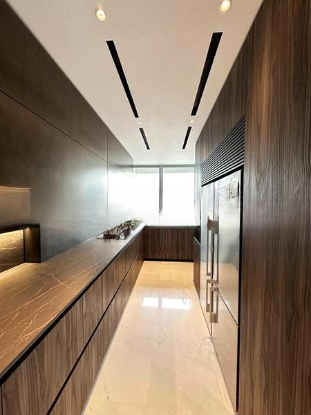 TANGLIN HILL CONDOMINIUM 9