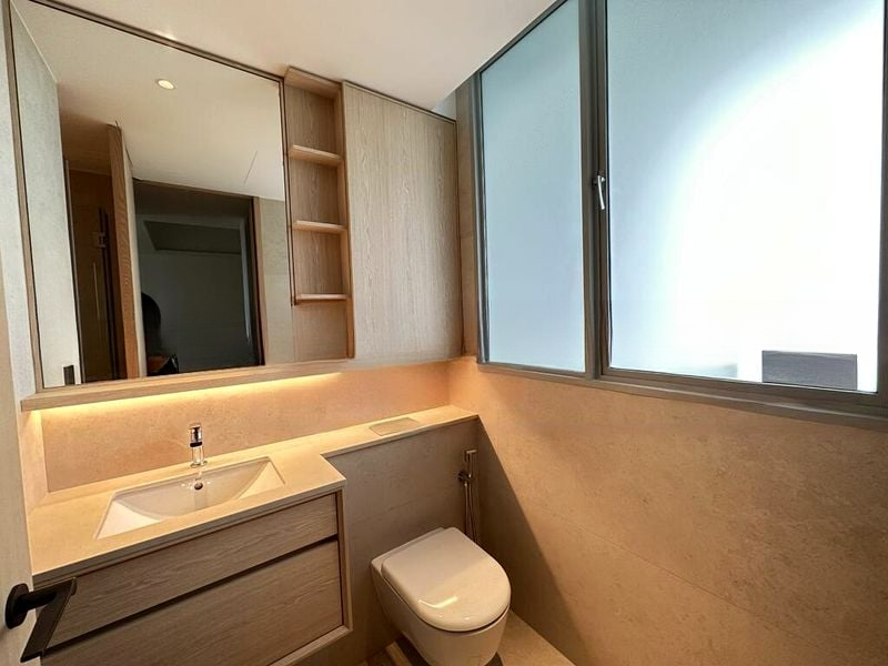 TANGLIN HILL CONDOMINIUM 11