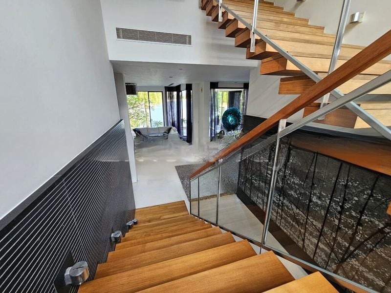 THE REEF AT KING'S DOCK 7