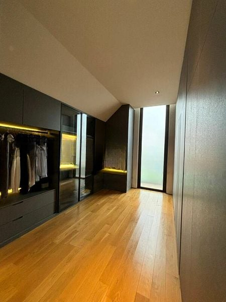 MING PARK 11
