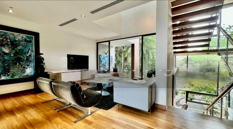 THE REEF AT KING'S DOCK 10