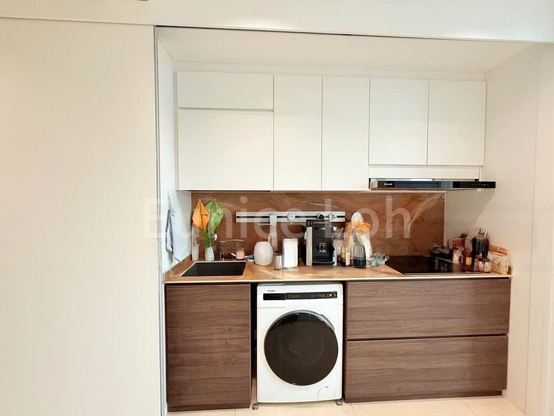 KINGSFORD WATERBAY 9