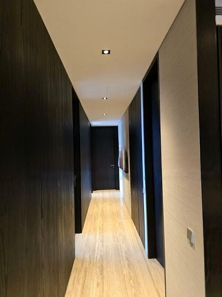 TWENTYONE ANGULLIA PARK 7