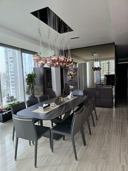 TWENTYONE ANGULLIA PARK 6